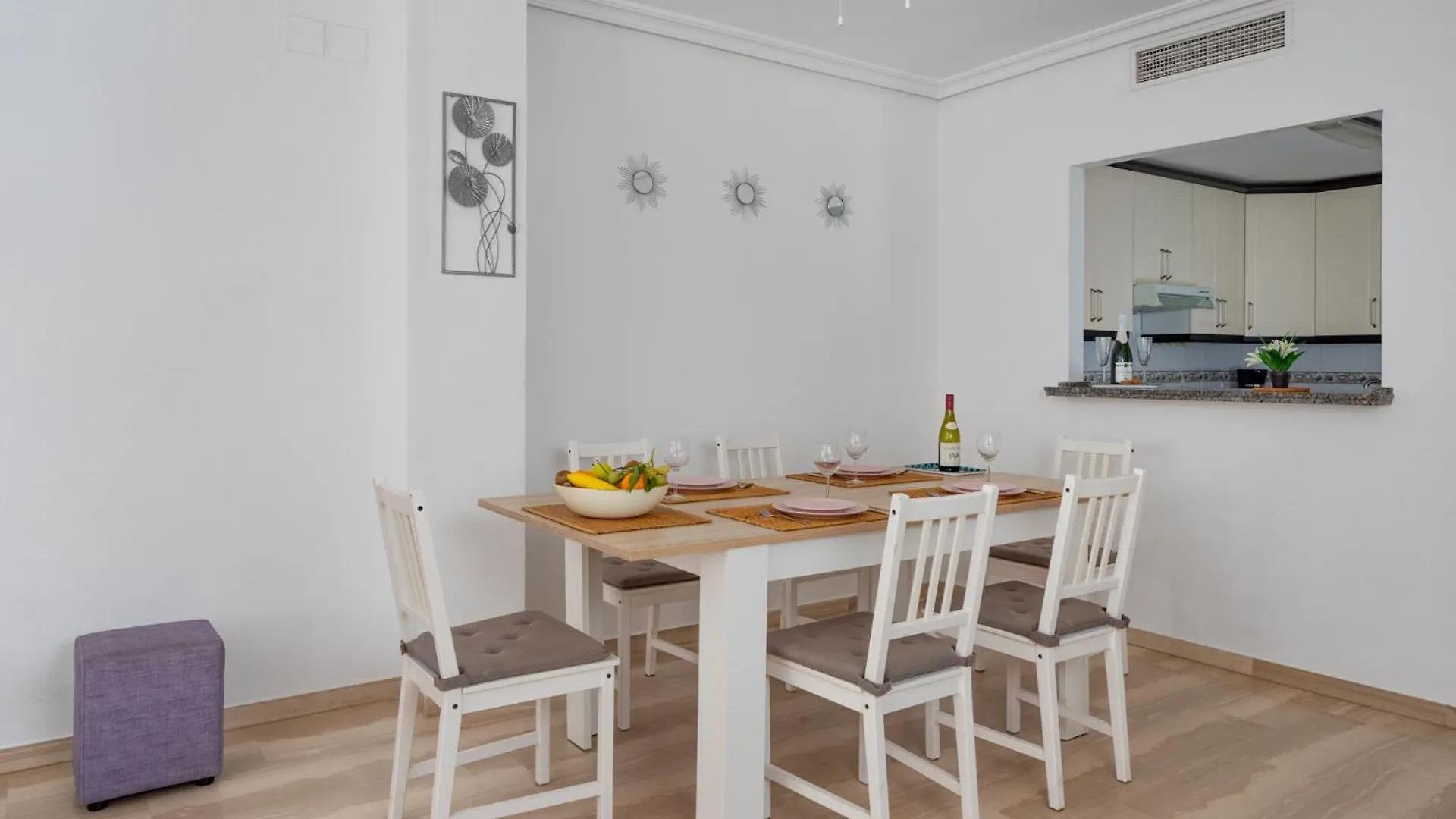 3 Bedroom, Sea Front & Sea View, Plunge Pool Fuengirola Apartment
